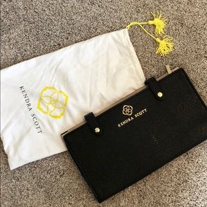 Kendra Scott Travel Jewelry Case